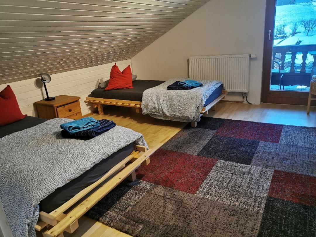 Monteurzimmer Am Teisenberg Neukirchen am Teisenberg Eksteriør billede